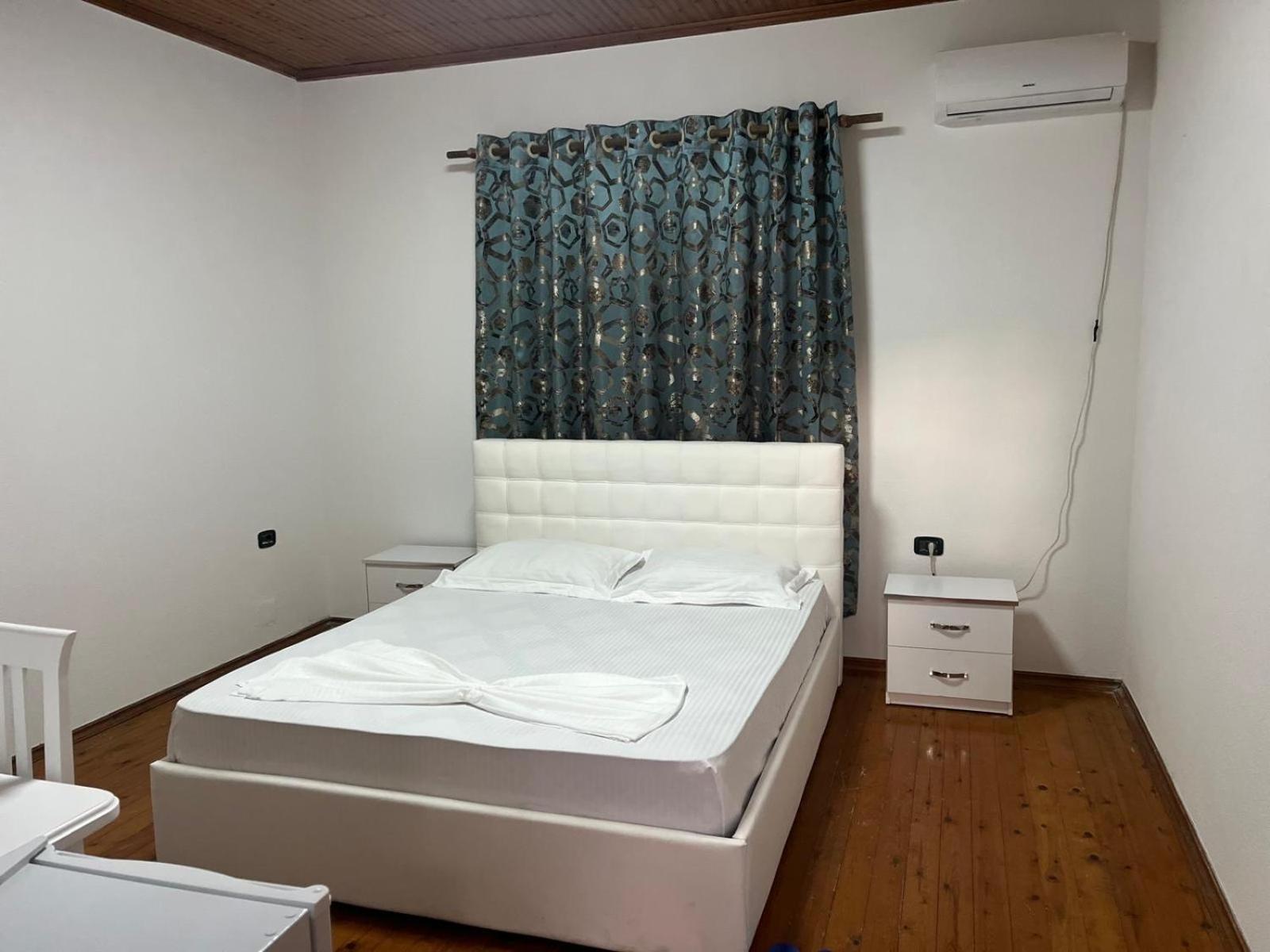 Nadir Bej Holiday Haus Shkoder Bagian luar foto
